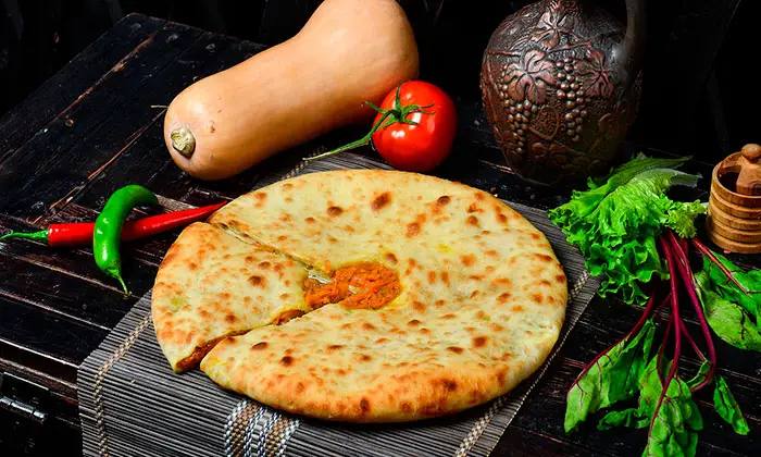/catalog/osetinskie-pirogi/image1/pirog_s-tykvoy-nasdzhin_img1.webp